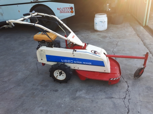 รถตัดหญ้าแบบเดินตามนำเข้าจากญี่ปุ่น รถตัดหญ้าแบบเดินตามนำเข้าจากญี่ปุ่น