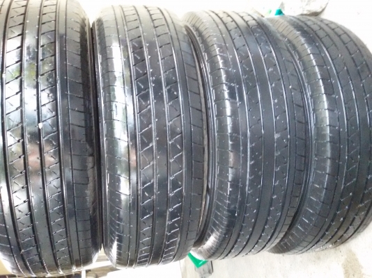 ล้อกะทะรีโว้15/5รู+ยางโยโก205/70/15ปี15 ชุด 4000บ. โทร0879050181-0995357594 ส่งได้คับ