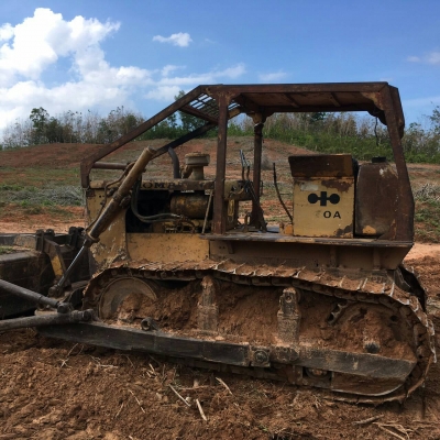 ขายรถแทรคเตอร์ KOMATSU D50A-15 ห้องเลี้ยวน้ำมัน ราคา 420000