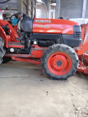 รถไถ 45 แรง DI  ปึ 53  ซ.ม 1900 นิดฯฯ เครื่องแห้งดี  พร้อมลุยงาน อุปกร  3 ชิ้น  ราคา  เบาฯฯ  300000 บาท    ดูรถ ที อ.คำเขื่อนแก้ว จ.ยโสธร    วันทูคอล 098 668-3479 dtac 094 283-9369 สิทธิ์ คับ