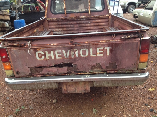 ฝาท้าย Chevy Luv ฝาท้าย Chevy Luv