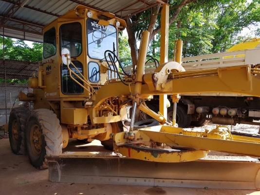ขาย รถเกรด KOMATSU GD 376H เก่านอก ใช้งานมาได้ 1 ปี