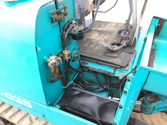 ขายรถขุด KUBOTA K-035 (เท่าPC35) เครื่อง4สูบ,ปั้มนิ้ว,คอลโทนสั้น,มีลายหัวกระแทก รถนอกแท้ เอกสารอินวอย,สัญญาซื้อขาย ขายรถขุด KUBOTA K-035 (เท่าPC35) เครื่อง4สูบ,ปั้มนิ้ว,คอลโทนสั้น,มีลายหัวกระแทก รถนอกแท้ เอกสารอินวอย,สัญญาซื้อขาย