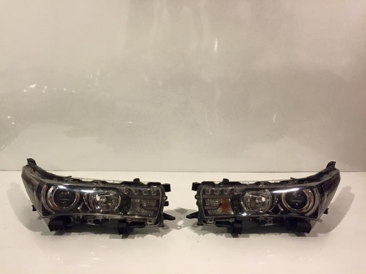 ไฟหน้า Altis Es Sport