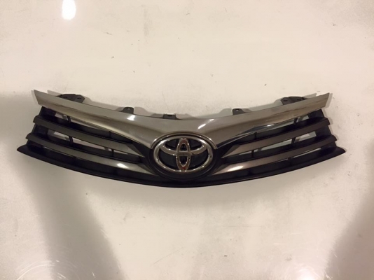 กระจังหน้า Toyota Altis Es sport 2014