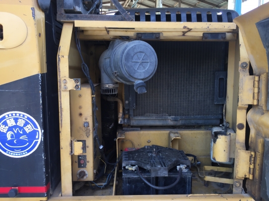 Cat 312B รถเก่านอก เอกสารใบอินวอยพร้อม รถสวย สภาพพร้อมใช้งาน เช็ครั่วซึมหมดแล้ว แอร์เย็น สนใจได้ที่ คุณเบียร์ 0802719535