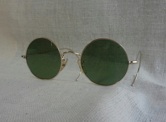 ที่สุดแห่งแว่นตาโกลด์ฟิลด์  &#039;ผู้ให้กำเนิดอัลก้าผู้ยิ่งใหญ่&#039;  Antique MAX WISEMAN handmade in England