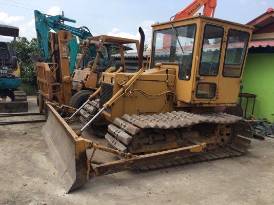 ขายจ้า รถดันยอดนิยม Komatsu D20P และ Mitsubishi BD2GII รถนำเข้าจากญี่ปุ่นแท้ๆ ค่ะ สภาพสวยๆทุกคัน