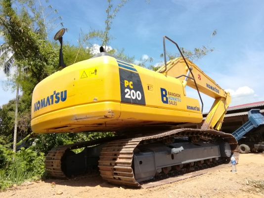 รถแทร็คเตอร์ Komutsu PC200-8 พร้อมใช้ เอกสารพร้อม
