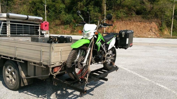 ขายถาดบรรทุกมอไซค์ ครับ. สำหรับรถที่มีชุดลาก น้ำหนักได้ 150กิโลกรัม โดยประมาณครับ.