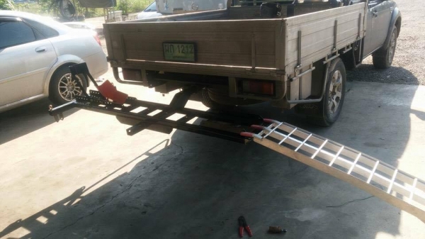 ขายถาดบรรทุกมอไซค์ ครับ. สำหรับรถที่มีชุดลาก น้ำหนักได้ 150กิโลกรัม โดยประมาณครับ.