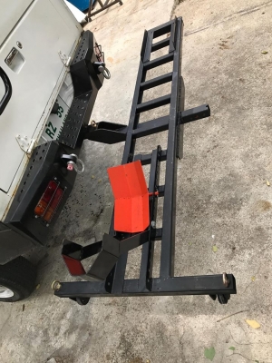 ขายถาดบรรทุกมอไซค์ ครับ. สำหรับรถที่มีชุดลาก น้ำหนักได้ 150กิโลกรัม โดยประมาณครับ.