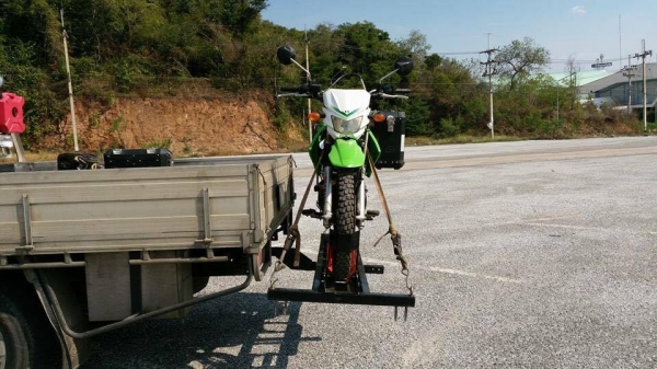 ขายถาดบรรทุกมอไซค์ ครับ. สำหรับรถที่มีชุดลาก น้ำหนักได้ 150กิโลกรัม โดยประมาณครับ.