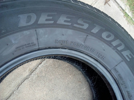 265/70R16 BRIDGESTONE DEESTONE มี 2 เส้น tel.063-286-3551 ,081-427-3941 265/70R16 BRIDGESTONE DEESTONE มี 2 เส้น tel.063-286-3551 ,081-427-3941