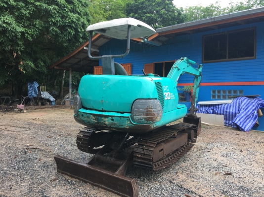 ขายรถขุดเล็ก komatsu pc30-7 สภาพเดิมๆพร้อมใช้