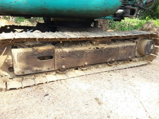 ขาย 220,000 KOMATSU pc 30-7 เครื่องดี ปั้มแรง เอวดี ช่วงล่างดี แต่เฟรมมีผุ รถอยู่ ระยอง 090-772-3710 090-772-3708