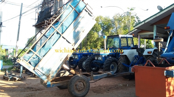 ขายแล้วครับ เทลเลอร์ดั้ม 3.5ตัน บรรทุกได้5ตันยกสบายๆ กว้าง1.8ม.x ยาว3ม. x สูง1ม. พร้อมใช้งานสภาพดีมีฝาท้ายครบ