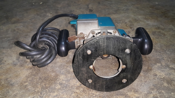 ราวเตอร์ makita 3612 ญี่ปุ่น แท้(ขอบคุณพี่ศักดิ์สงคราม จากอยุธยา มารับของเอง) ราวเตอร์ makita 3612 ญี่ปุ่น แท้(ขอบคุณพี่ศักดิ์สงคราม จากอยุธยา มารับของเอง)