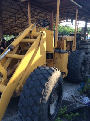 ขายด่วน รถตักฟูจิกาวา เครือง อีสุ   เอวอ่อน  สภาพพร้อมใช้งาน  ขายเพียง 175000