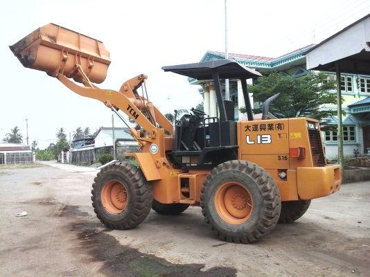 ขายรถตักล้อยาง TCM L13 เก่านอกแท้แขนยาว 4.10 เมตรยังไม่ใช้งานในไทยรถสภาพเต็มพร้อมใช้งานร้านละอองดาวแทรคเตอร์นครชัยศรี