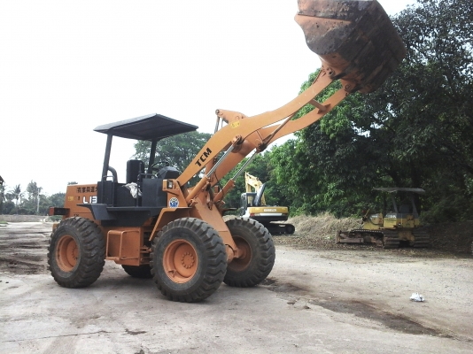 ขายรถตักล้อยาง TCM L13 เก่านอกแท้แขนยาว 4.10 เมตรยังไม่ใช้งานในไทยรถสภาพเต็มพร้อมใช้งานร้านละอองดาวแทรคเตอร์นครชัยศรี ขายรถตักล้อยาง TCM L13 เก่านอกแท้แขนยาว 4.10 เมตรยังไม่ใช้งานในไทยรถสภาพเต็มพร้อมใช้งานร้านละอองดาวแทรคเตอร์นครชัยศรี