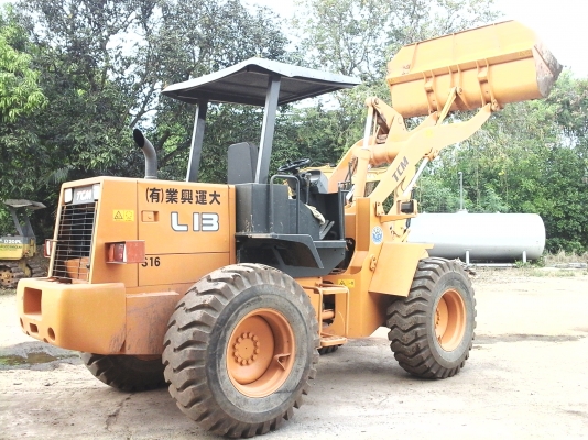 ขายรถตักล้อยาง TCM L13 เก่านอกแท้แขนยาว 4.10 เมตรยังไม่ใช้งานในไทยรถสภาพเต็มพร้อมใช้งานร้านละอองดาวแทรคเตอร์นครชัยศรี ขายรถตักล้อยาง TCM L13 เก่านอกแท้แขนยาว 4.10 เมตรยังไม่ใช้งานในไทยรถสภาพเต็มพร้อมใช้งานร้านละอองดาวแทรคเตอร์นครชัยศรี