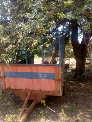 ขายเทเลอร์พ่วง ติดรถไถ   สภาพพร้อมใช้งาน  ราคา 45000 บาท   ต่อทีเบอร์ 098 668-3479 -094 283-9369 คุณ สิทธิ์