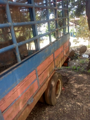 ขายเทเลอร์พ่วง ติดรถไถ   สภาพพร้อมใช้งาน  ราคา 45000 บาท   ต่อทีเบอร์ 098 668-3479 -094 283-9369 คุณ สิทธิ์