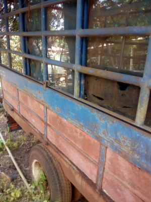 ขายเทเลอร์พ่วง ติดรถไถ   สภาพพร้อมใช้งาน  ราคา 45000 บาท   ต่อทีเบอร์ 098 668-3479 -094 283-9369 คุณ สิทธิ์