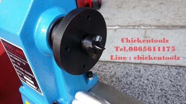 เครื่องกลึงไม้ งานแข็งแรง เป็นเหล็กทั้งตัวไม่ใช่เหล็กกล่องก็องแก็ง แบบที่ขาย ๆ กันในท้องตลาด มอเตอร์ 370 W กลึงชิ้นงานได้ยาวสุด 18 นิ้ว ปรับความเร็วรอบได้ตั้งแต่ 500 - 3200 รอบ ราคา 9000 บาท มารับเองนะครับ และส่งได้ตามตกลงครับ เครื่องกลึงไม้ งานแข็งแรง เป็นเหล็กทั้งตัวไม่ใช่เหล็กกล่องก็องแก็ง แบบที่ขาย ๆ กันในท้องตลาด มอเตอร์ 370 W กลึงชิ้นงานได้ยาวสุด 18 นิ้ว ปรับความเร็วรอบได้ตั้งแต่ 500 - 3200 รอบ ราคา 9000 บาท มารับเองนะครับ และส่งได้ตามตกลงครับ