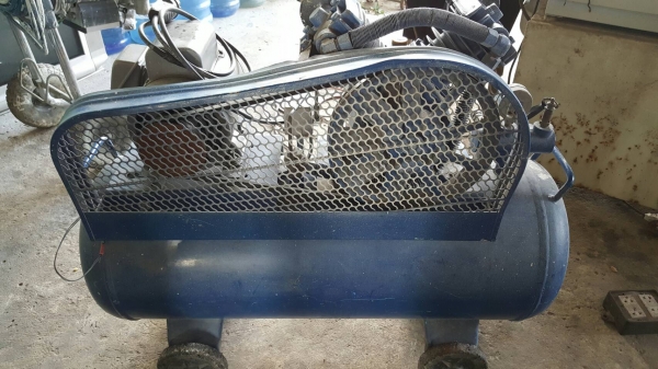 ขายปั้มลมพูม่าขนาด 1 แรงสภาพสมบูรณ์ใช้งานได้เลย ขายปั้มลมพูม่าขนาด 1 แรงสภาพสมบูรณ์ใช้งานได้เลย