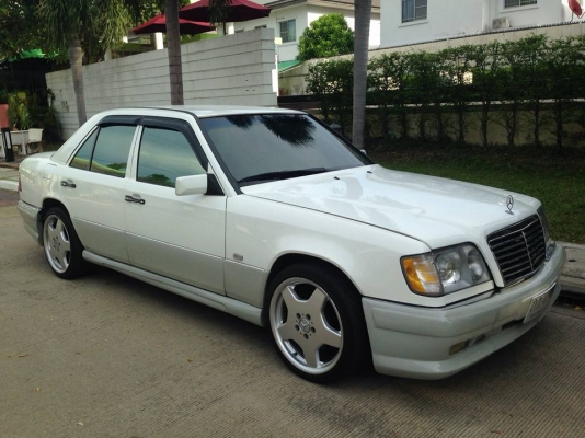 Benz 300E ปี97 เกียร์ออโต้ แก๊สหัวฉีด Benz 300E ปี97 เกียร์ออโต้ แก๊สหัวฉีด