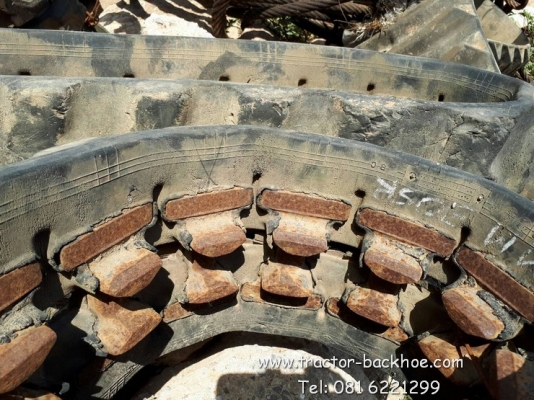 ขาย แทรคยาง ใส่รถขุด แบ็คโฮ KUฺBOTA, YANMAR, HITACHI,KOBELCO, IHI รุ่น PC20-30