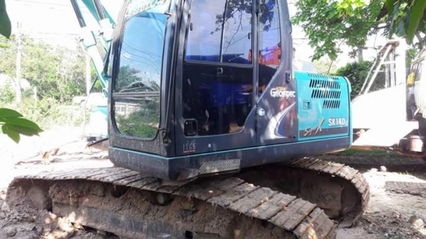 140 ซุปเปอร์เอ้ก ไมค์9&times;&times;&times;.ชม. กริ้ป