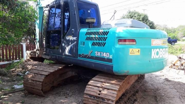 140 ซุปเปอร์เอ้ก ไมค์9&times;&times;&times;.ชม. กริ้ป