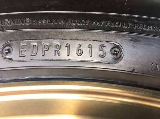 ขายล้อแม็ก TE37 SUV พร้อมยาง Falken Wildpeak AT01 265-65-17 ปี15 ขายล้อแม็ก TE37 SUV พร้อมยาง Falken Wildpeak AT01 265-65-17 ปี15