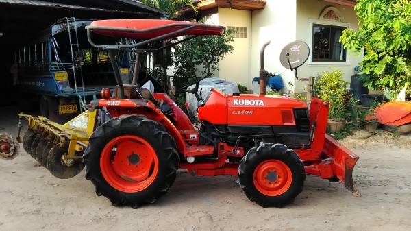ขายรถไถKUBOTA 34.แรงสถาพนางฟ้ารถพร้อมลุย เครื่อง เกียรดีไฮโลลิกแจ๋ว