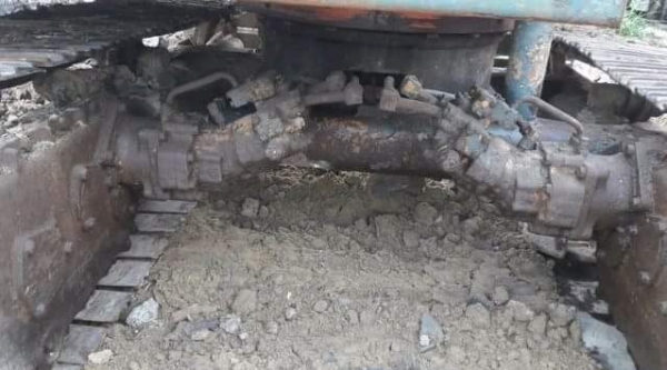 ขาย 265,000 KOMATSU pc 60-1 เครื่องดี ปั้มแรง ช่วงล่างแน่น รถพร้อมใช้ รถอยู่ สระบุรี 090-772-3710 090-772-3708