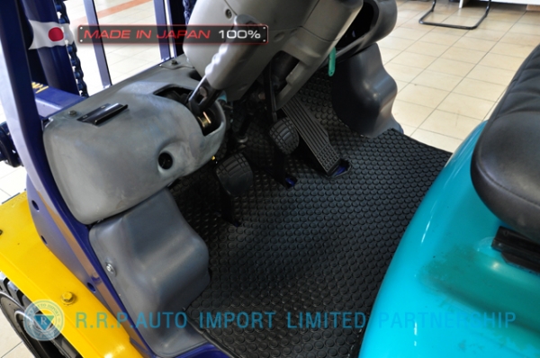 ขายรถโฟล์คลิฟท์มือสอง KOMATSU รุ่น FG30HT-12-520568 นำเข้าไม่เคยใช้งานในไทย