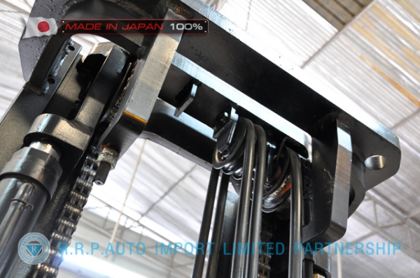 ขายรถโฟล์คลิฟท์มือสอง TOYOTA รุ่น 7FDJ35-23354 นำเข้าจากประเทศญี่ปุ่น 100\% ไม่เคยใช้งานในไทย