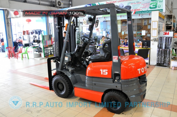 ขายรถโฟล์คลิฟท์มือสอง TOYOTA รุ่น 6FD15-33139 นำเข้าจากประเทศญี่ปุ่น 100\% ไม่เคยใช้งานในไทย