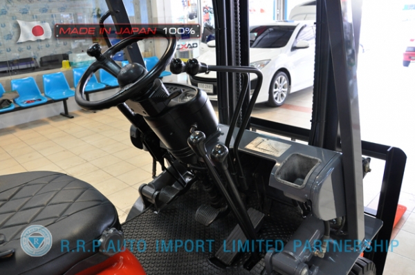 ขายรถโฟล์คลิฟท์มือสอง TOYOTA รุ่น 6FD15-33139 นำเข้าจากประเทศญี่ปุ่น 100\% ไม่เคยใช้งานในไทย