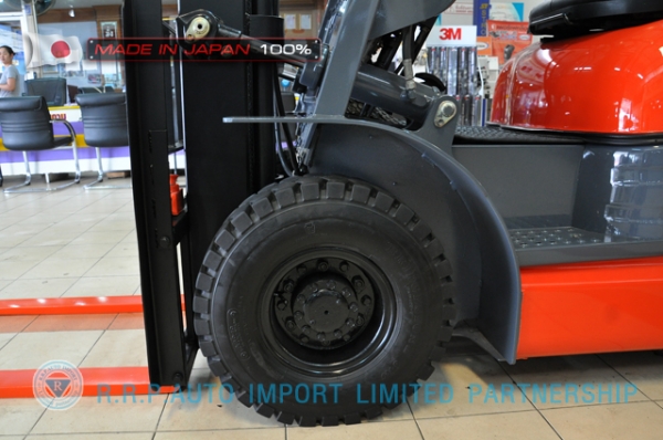 ขายรถโฟล์คลิฟท์มือสอง TOYOTA รุ่น 6FD15-33139 นำเข้าจากประเทศญี่ปุ่น 100\% ไม่เคยใช้งานในไทย