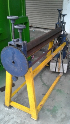 ขายเครื่องม้วน4ฟุตม้วนได้2มิลราคาเบาๆครับ