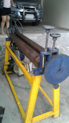 ขายเครื่องม้วน4ฟุตม้วนได้2มิลราคาเบาๆครับ