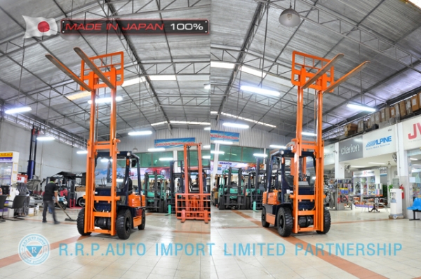 ขายรถโฟล์คลิฟท์มือสอง TOYOTA รุ่น 5FD25-60381 นำเข้าจากประเทศญี่ปุ่น 100\% ไม่เคยใช้งานในไทย