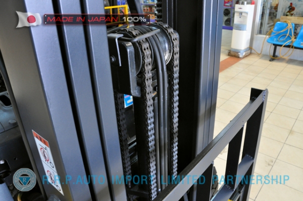 ขายรถโฟล์คลิฟท์มือสอง KOMATSU รุ่น FD25T-16-702220 นำเข้าไม่เคยใช้งานในไทย