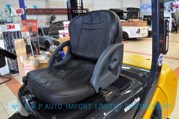 ขายรถโฟล์คลิฟท์มือสอง KOMATSU รุ่น FD25T-16-702220 นำเข้าไม่เคยใช้งานในไทย