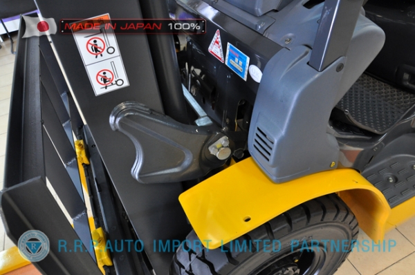 ขายรถโฟล์คลิฟท์มือสอง KOMATSU รุ่น FD25T-16-702220 นำเข้าไม่เคยใช้งานในไทย