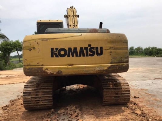 KOMATSU PC 200-7 ราคา 1,150,000 บาท  ทำงาน ดี เครื่องดี ปั้มดี โซหนา เอวแน่น สภาพพร้อมใช้ เอกสารเล่มทะเบียน  รถอยู่. กาฬสินธุ์ โทร&amp;ไอดีไลน์ 0610710295 ไอดีไลน์  0610710295
